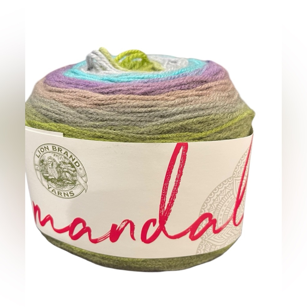 Lion Brand MANDALA Yarn 100% Acrylic 5.3 oz‎ 590 Yards Color GHIDORAH #241 NEW